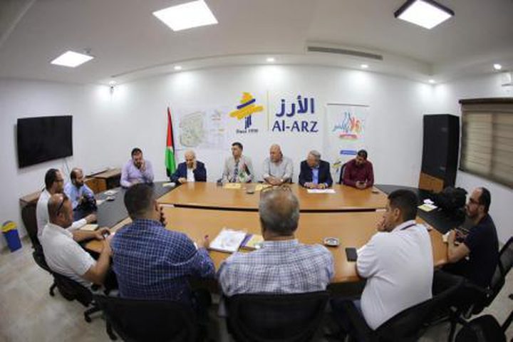 وزير المواصلات يفتتح معرض "هلا نابلس"