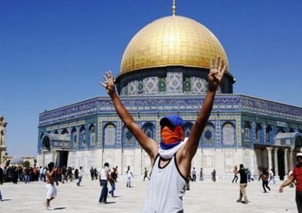 (119) ألف حالة اعتقال خلال انتفاضة الأقصى