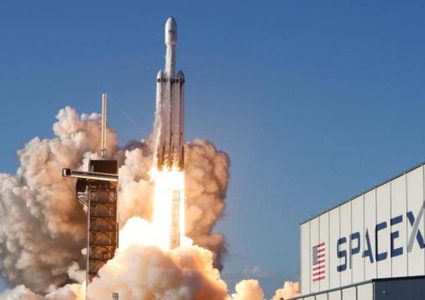 مركبة فضائية للسفر والعودة إلى كوكب المريخ