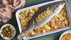 سمكة محشية بالفرن