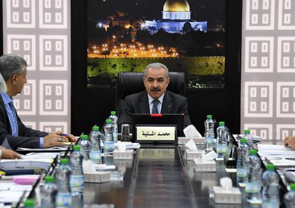 الحكومة تعلن جهوزيتها لإجراء الانتخابات فور إصدار الرئيس المرسوم