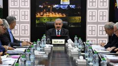 الحكومة تعلن جهوزيتها لإجراء الانتخابات فور إصدار الرئيس المرسوم