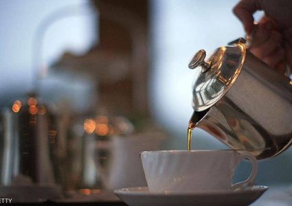 أيهما أفضل لتنشيط الجسم الشاي أم القهوة