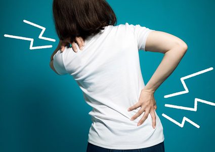 دراسة تكشف وجود علاقة بين الصداع وألم الظهر