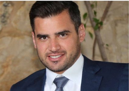 طوني فرنجية يدخل القفص الذهبي