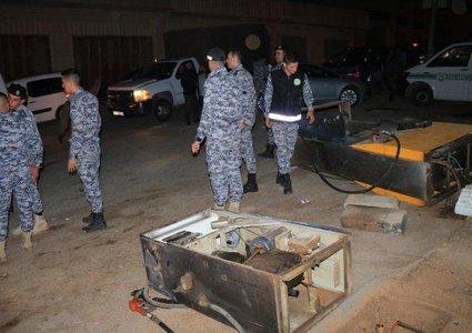 الضابطة الجمركية تغلق نقطة بيع وقود عشوائية