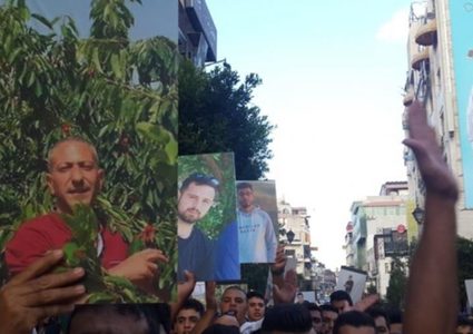 إغلاق مقر الصليب الأحمر تضامنا مع الأسير العرابيد