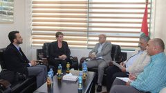 ابو هولي يبحث مع لويس أوضاع اللاجئين في المخيمات