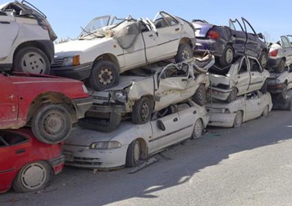 اتلاف 11مركبة غير قانونية والقبض على 27 مطلوبا