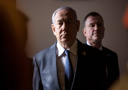 مندلبليت يدرس إضافة يوم آخر لجلسات الاستماع لنتنياهو