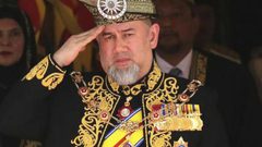 مطلقة ملك ماليزيا السابق تطالب بتعويض "طلاق فلكي" !