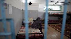 الاحتلال يحكم على الأسيرة السمحان بالسّجن 18 شهرا