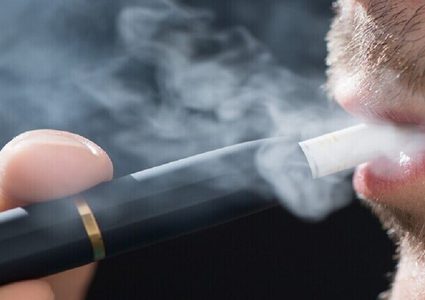الكشف عن أسباب الوفاة بسبب السجائر الإلكترونية