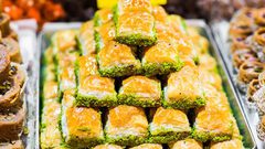 البقلاوة بالفستق الحلبي