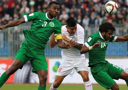 منتخبا فلسطين والسعودية يستعدان للقاء التصفيات "التاريخي"