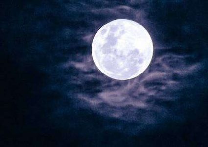 ناسا تصدر خريطة ثلاثية الأبعاد للقمر