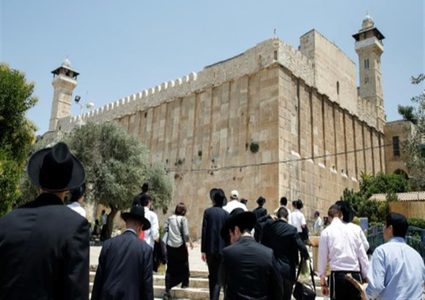الاحتلال يغلق الحرم الإبراهيمي