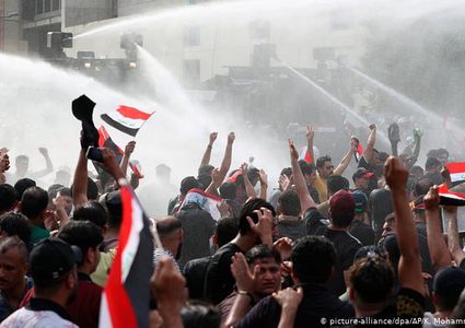 الشرطة العراقية تعترف باستخدام القوة المفرطة ضد المتظاهرين