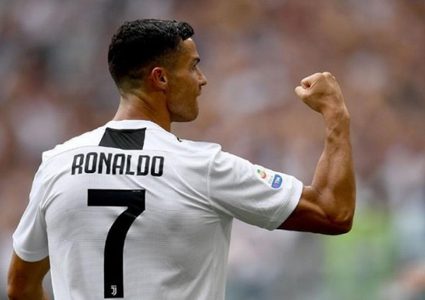 رونالدو يتمتع بلياقة بدنية عالية