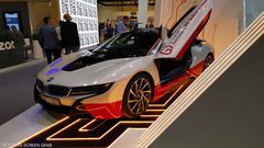 دبي تكشف عن السيارة "الجيومكانية"