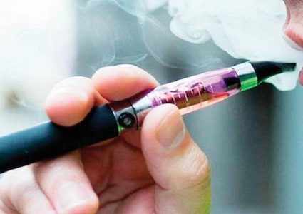 دراسة أميركية تربط بين السجائر الإلكترونية والسرطان