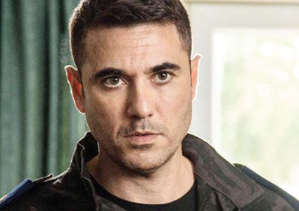 أحمد عز يفجر مفاجأة