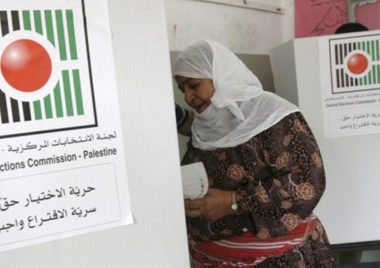 ماجدة المصري: حماس تضع شروطا لإجراء الانتخابات والمطلوب حوار وطني