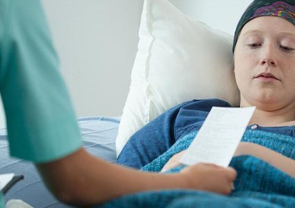 أهم نصائح العناية بالشعر لمريضات سرطان الثدي