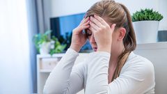 كيف تتعامل مع الصداع النصفي في العمل؟