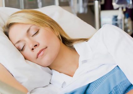 ما علاقة النوم بالتعرض لأزمة قلبية؟