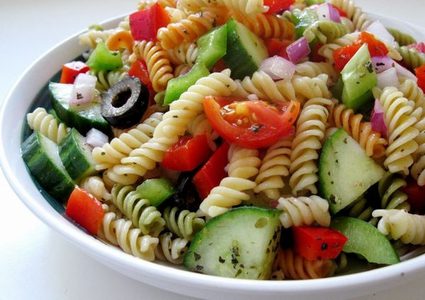 سلطة المعكرونة الفيتنامية