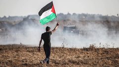 هيئة مسيرات العودة تُحذّر من التعاطي مع أساليب الاحتلال