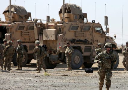 البنتاغون يُؤكد نشر عدد كبير من القوات في السعودية