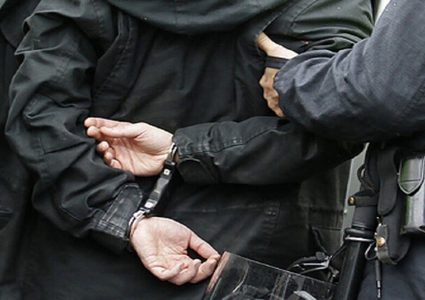 قتل جارته ودفنها في جدار شقته