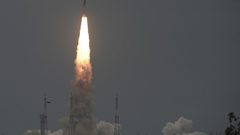 قمر صناعي بحجم ثلاجة لاكتشاف منطقة التقاء الهواء بالفضاء