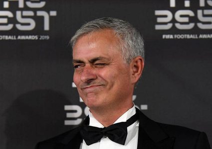 مورينيو يختار "أفضل لاعب رأته عيناه"