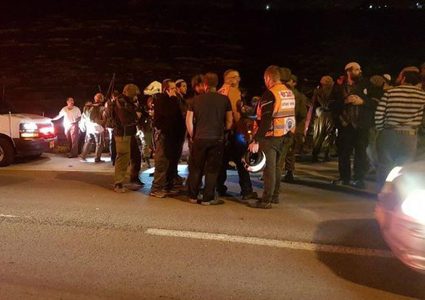 أنباء عن اطلاق نار تجاه مركبة للمستوطنين غرب نابلس