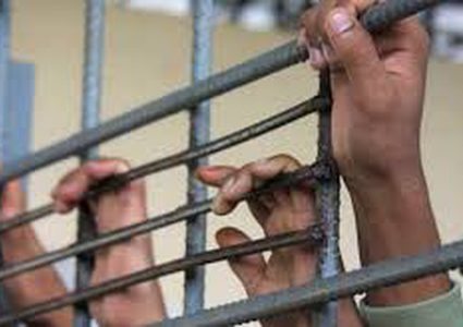 6 أسرى يواصلون الإضراب عن الطعام بظروف صحية صعبة