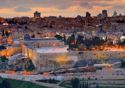 غيث يدعو للزحف للأقصى والتصدي لمخططات الاحتلال