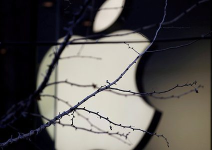 كيف تفعل ميزة الوضع المظلم على الأيفون؟