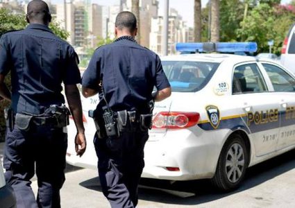 اعتقال 20 شابا في قرية كفر مندا