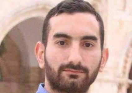 سلطات الاحتلال تجدد "الإداري" بحق الأسير الرجبي