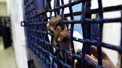 عائلة الأسير الجريح أبو عبيد تناشد لإجراء عملية جراحية له