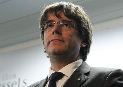 زعيم ​كتالونيا​ السابق: قرار سجن نشطاء "فعل فاضح