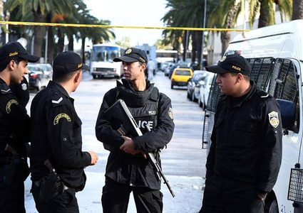 مقتل فرنسي طعنا على يد شاب تونسي