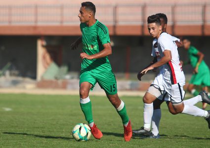 نادي الصداقة ونادي غزة الرياضي خلال مباراة الدوري الممتاز