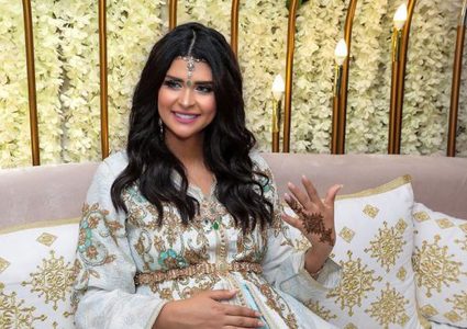 سلمى رشيد تنشر صورة مولودها الأول