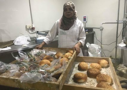 "زوادتنا" ينقل المطبخ الفلسطيني إلى لبنان