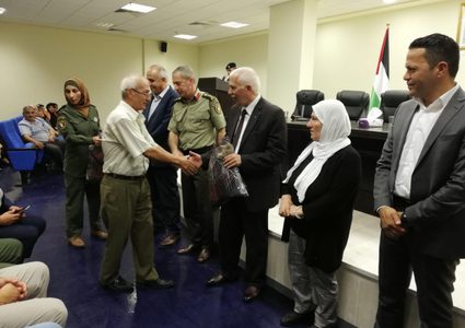 الأمن الوطني وأمان الخيرية يكرمون المتقاعدين العسكريين في بيت لحم