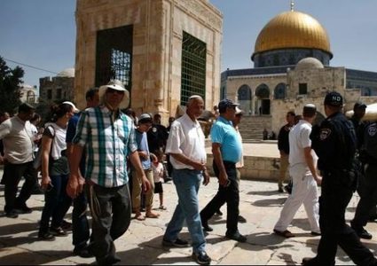 تحذيرات من تداعيات الهجمة الإسرائيلية بحق الأقصى